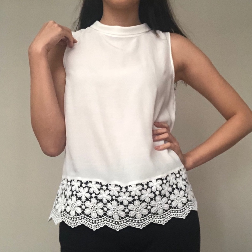 ZARA White Sleeveless Blouse